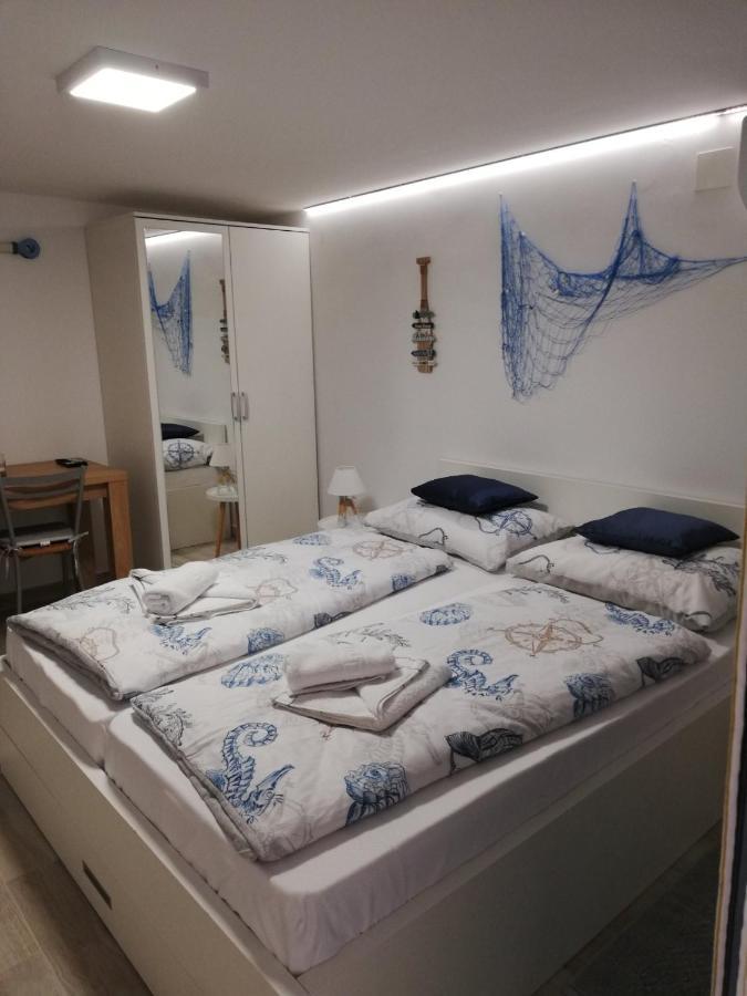 Apartments Casia Башка Экстерьер фото