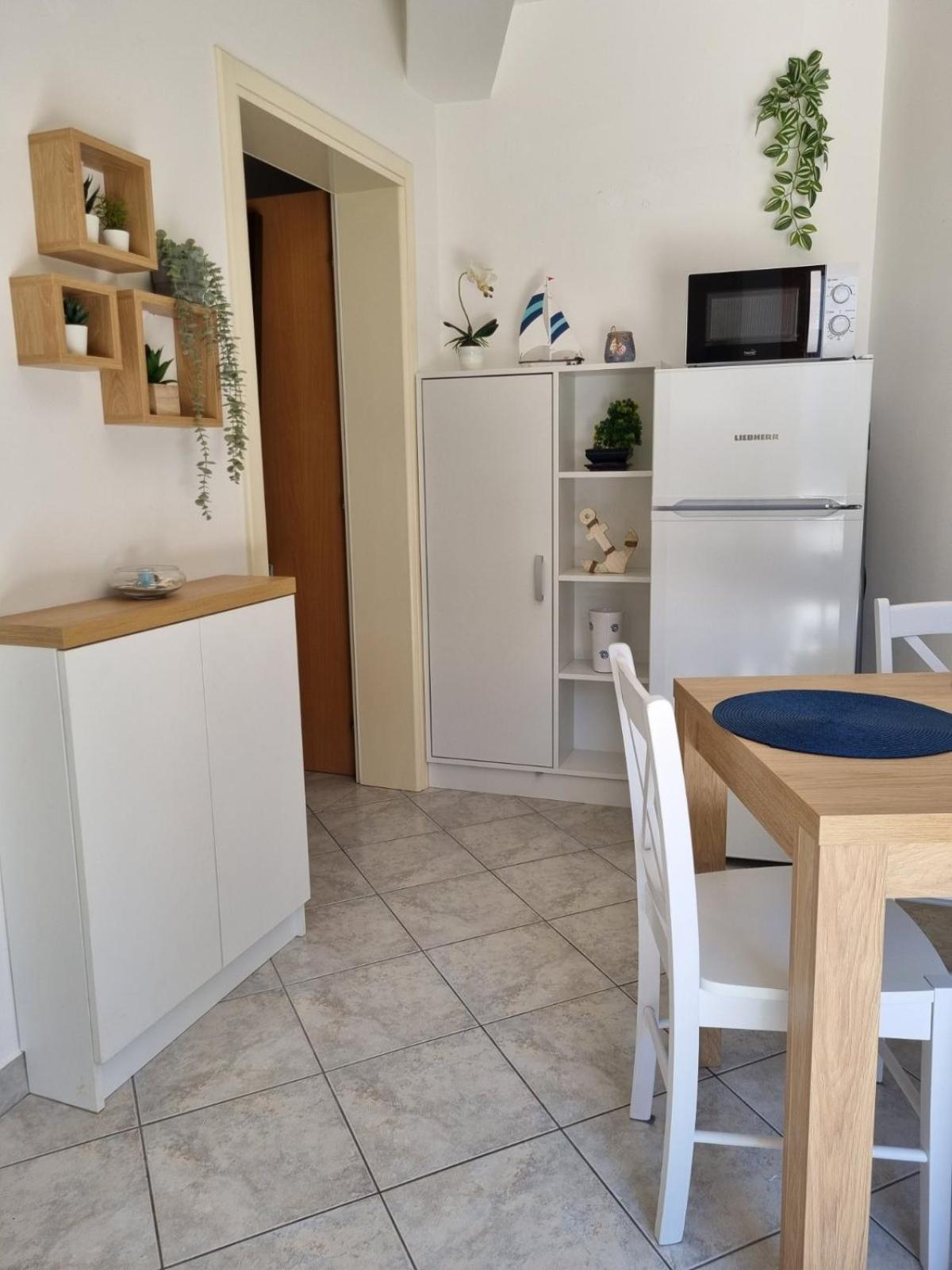 Apartments Casia Башка Экстерьер фото