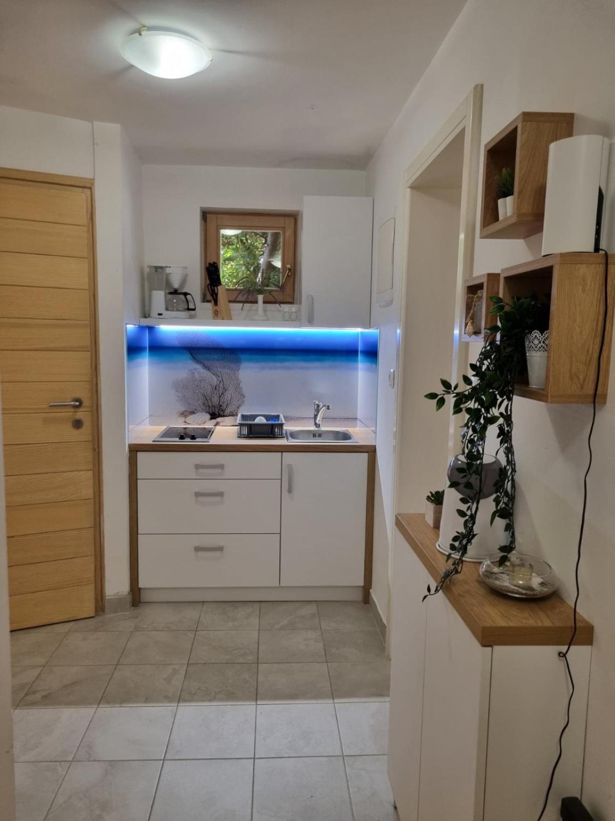 Apartments Casia Башка Экстерьер фото